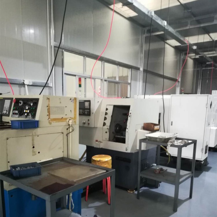 Titanium fastener manufacturing equipment